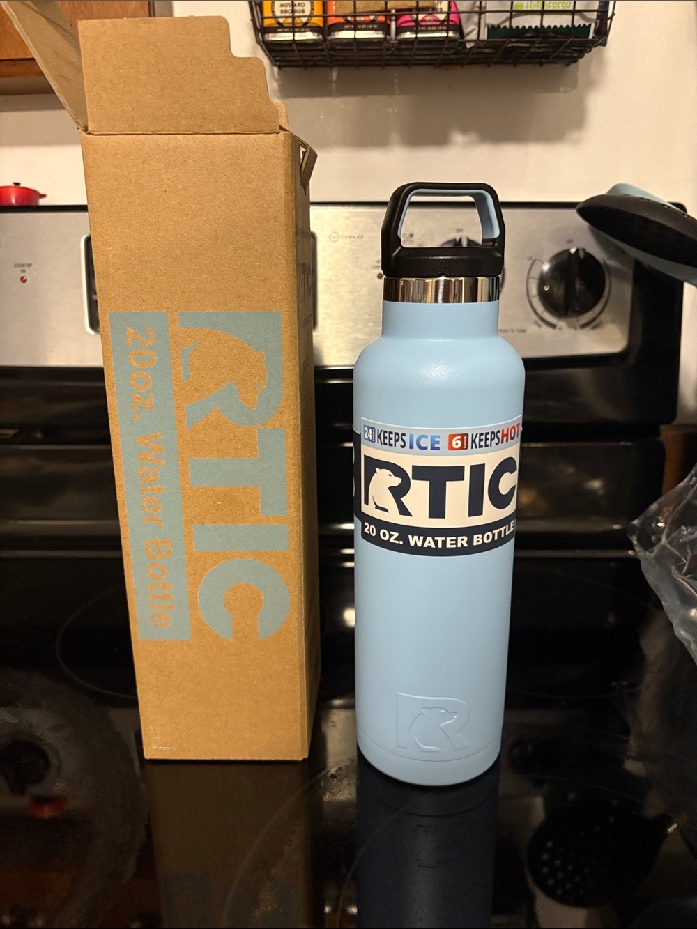 Rtic Ice Blue No Sweat 20oz water bottle